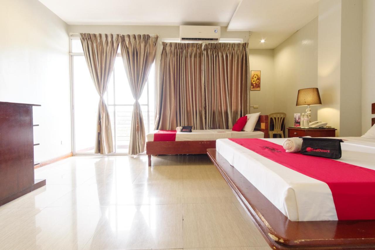 Hotel Reddoorz Near Camp Montelibano Bacolod Exterior foto