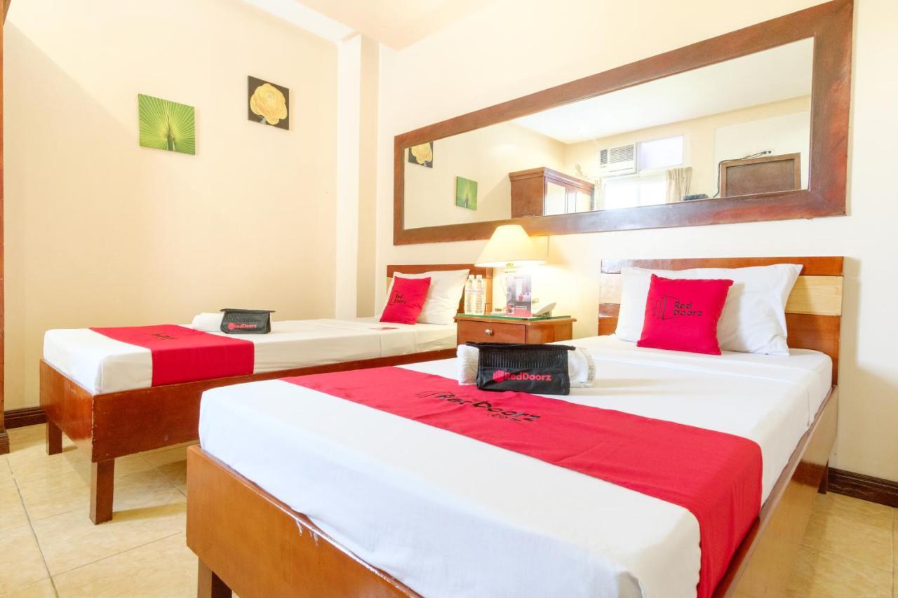 Hotel Reddoorz Near Camp Montelibano Bacolod Exterior foto