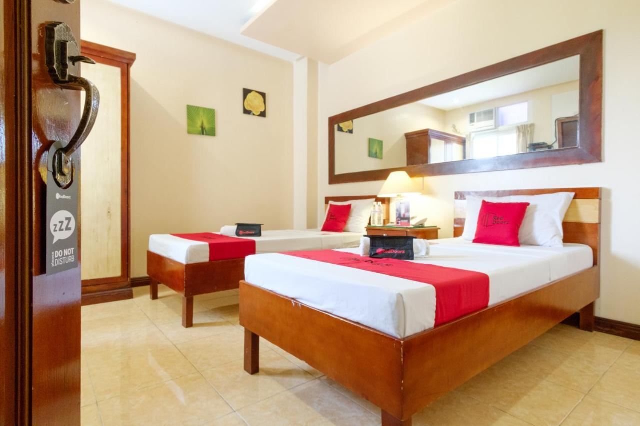 Hotel Reddoorz Near Camp Montelibano Bacolod Exterior foto